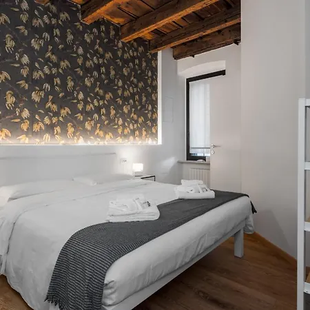 아파트 Flats4rent Casa Di Tea *